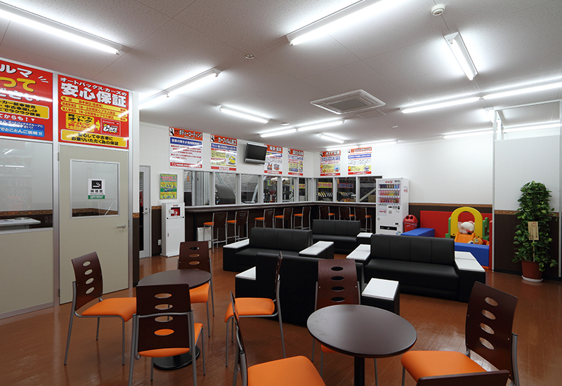 オートバックス千里丘店5