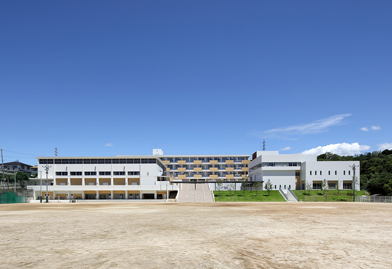 細河小中学校 一貫工事